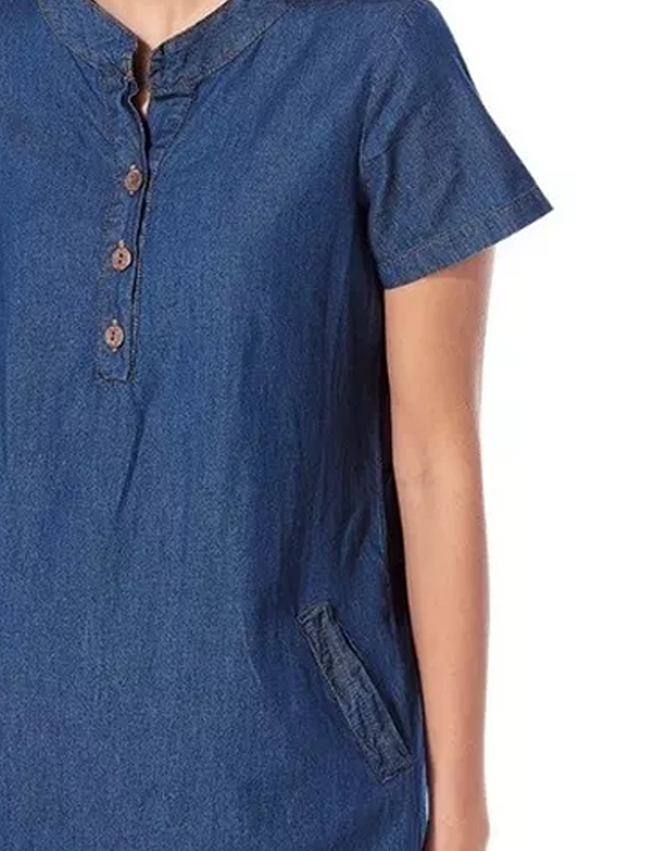 Vestido Color Azul Oscuro, Largo Corto, Tela Mezclilla Delgada, Algodón, Cuello Mao, Manga Corta, Botones Habilitados, Bolsas Laterales Habilitadas, Casual
