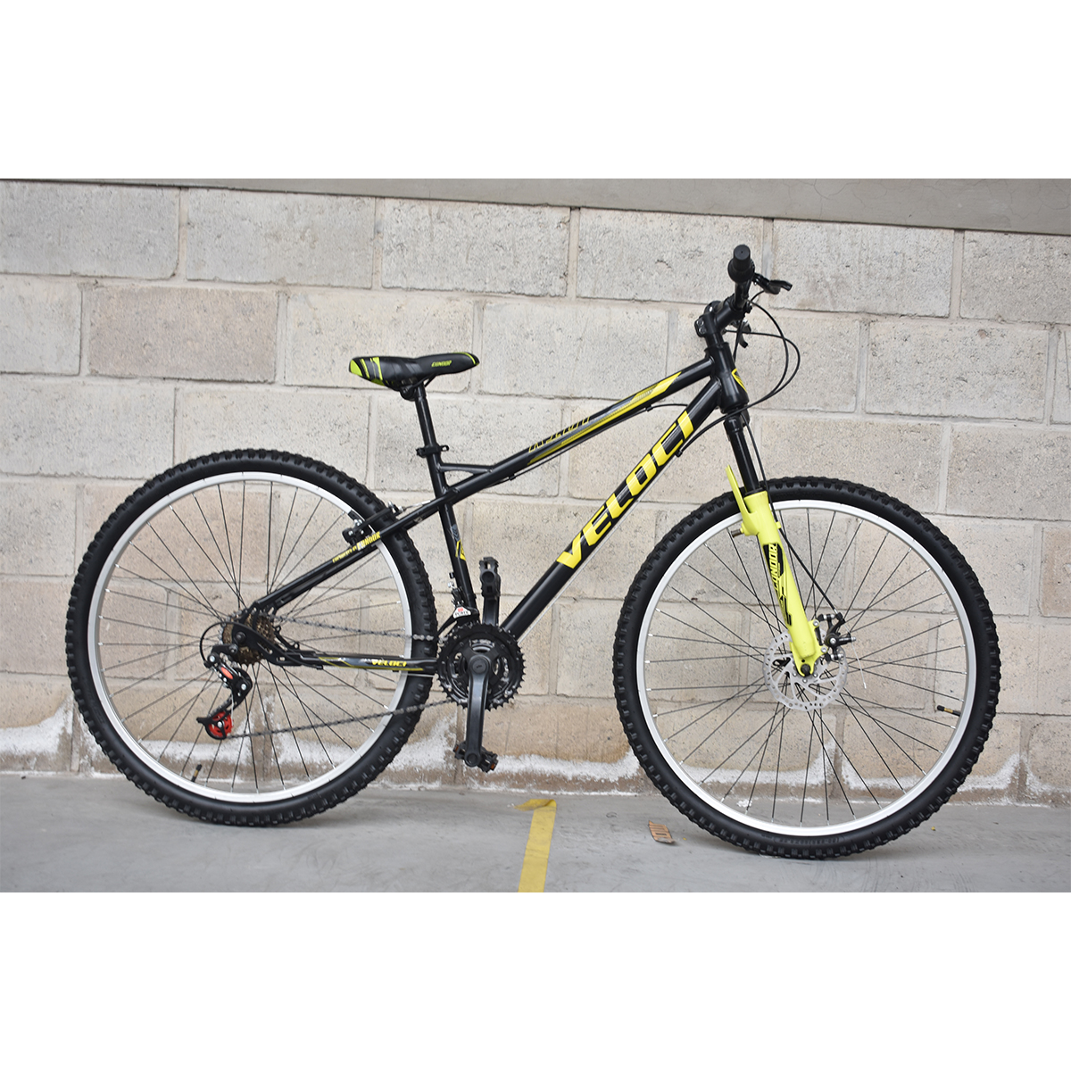 Bicicleta Veloci Usada Riot R29 Negro