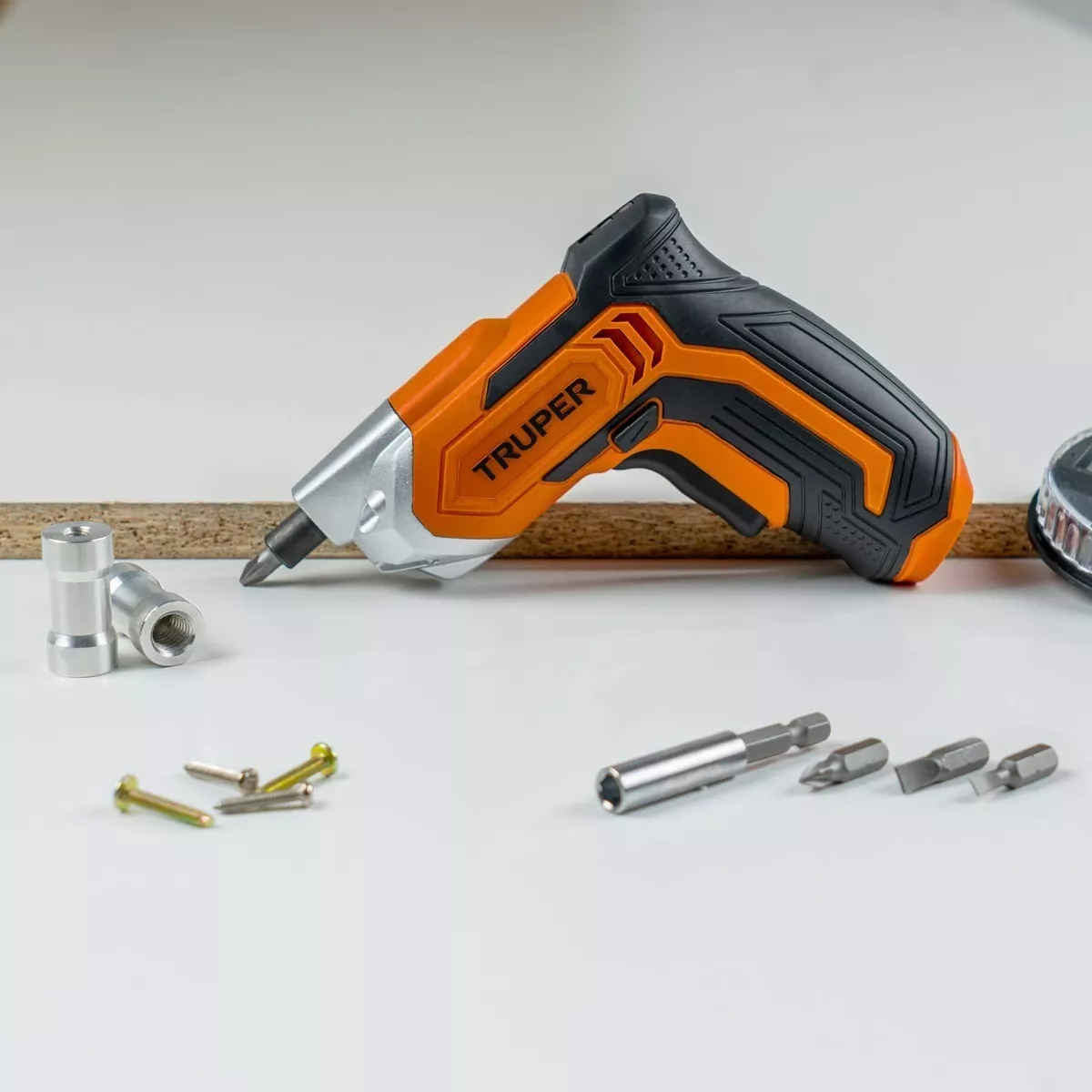 Destornillador Inalámbrico 3.6 V Truper DESI-36