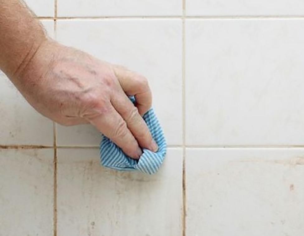 Limpiador de pisos quita sarro moho salitre cemento mortero 1L