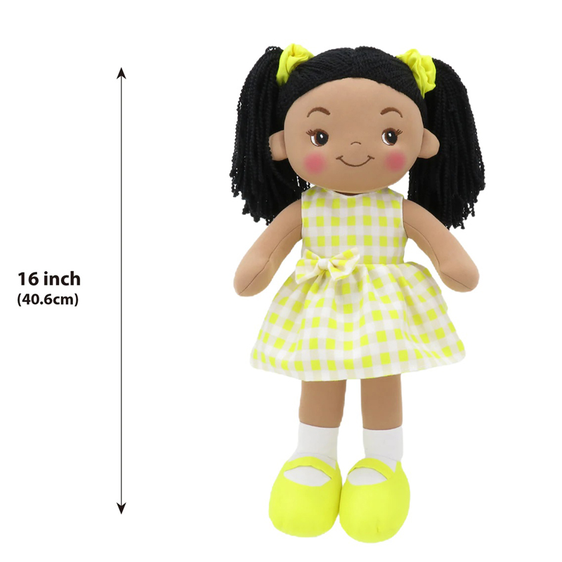 Muñeca De Trapo y Tela Laura Color Amarillo.