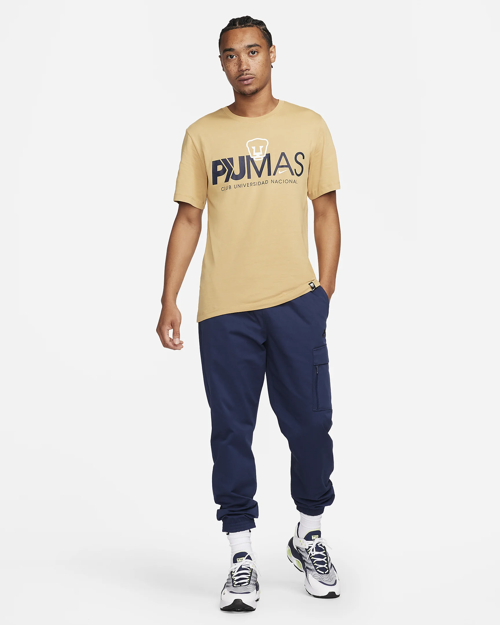 Playera Nike Hombre Pumas UNAM Club Universidad - Talla Mediana