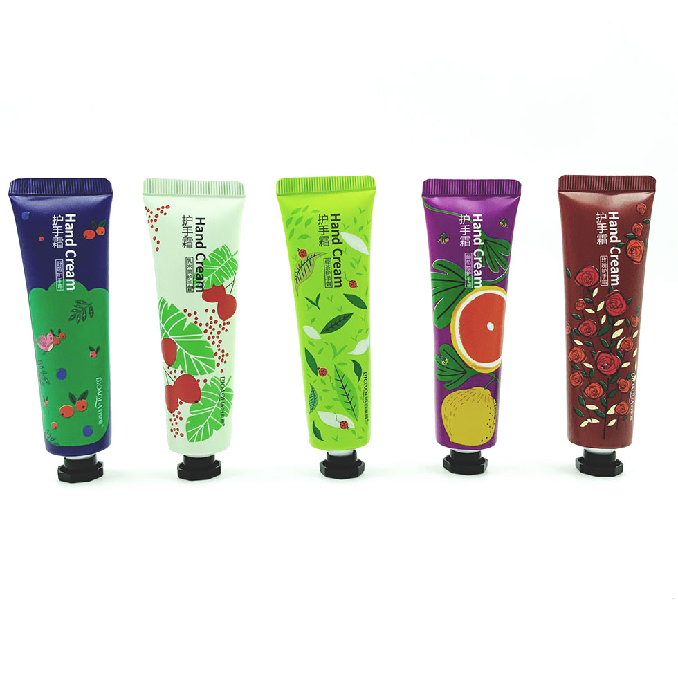 Skin Care Kit Antienvejecimiento Humectante OFERTA 2 X 1 + 1 Paq. de Cremas GRATIS 