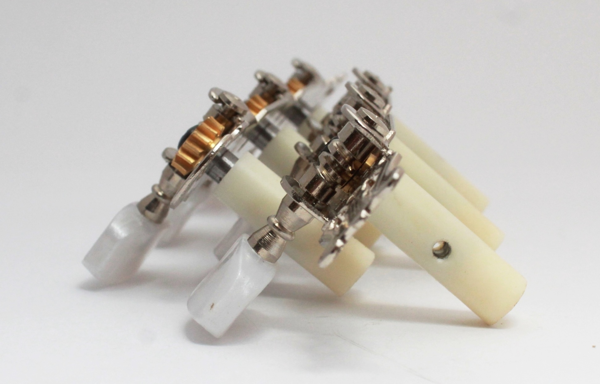 Maquinaria Clavijas Para Guitarra - acabado Niquel