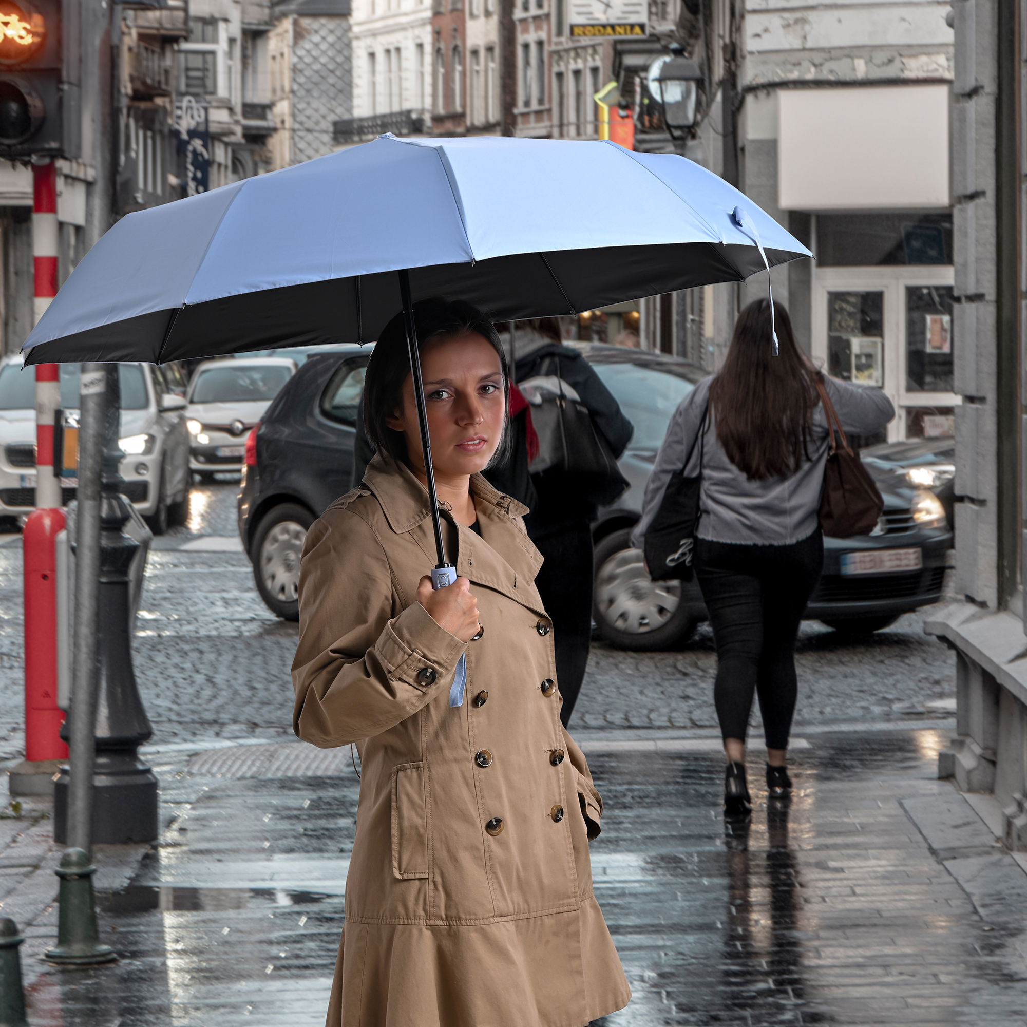 Sombrilla Grande de Aluminio Plegable. Automático, Portátil Con Funda Bolsillo Impermeable Para días Soleados o Lluviosos Super Protección Solar UV A Prueba De Viento 99% De Resistencia Colores Elegantes De Moda modelo MA-43