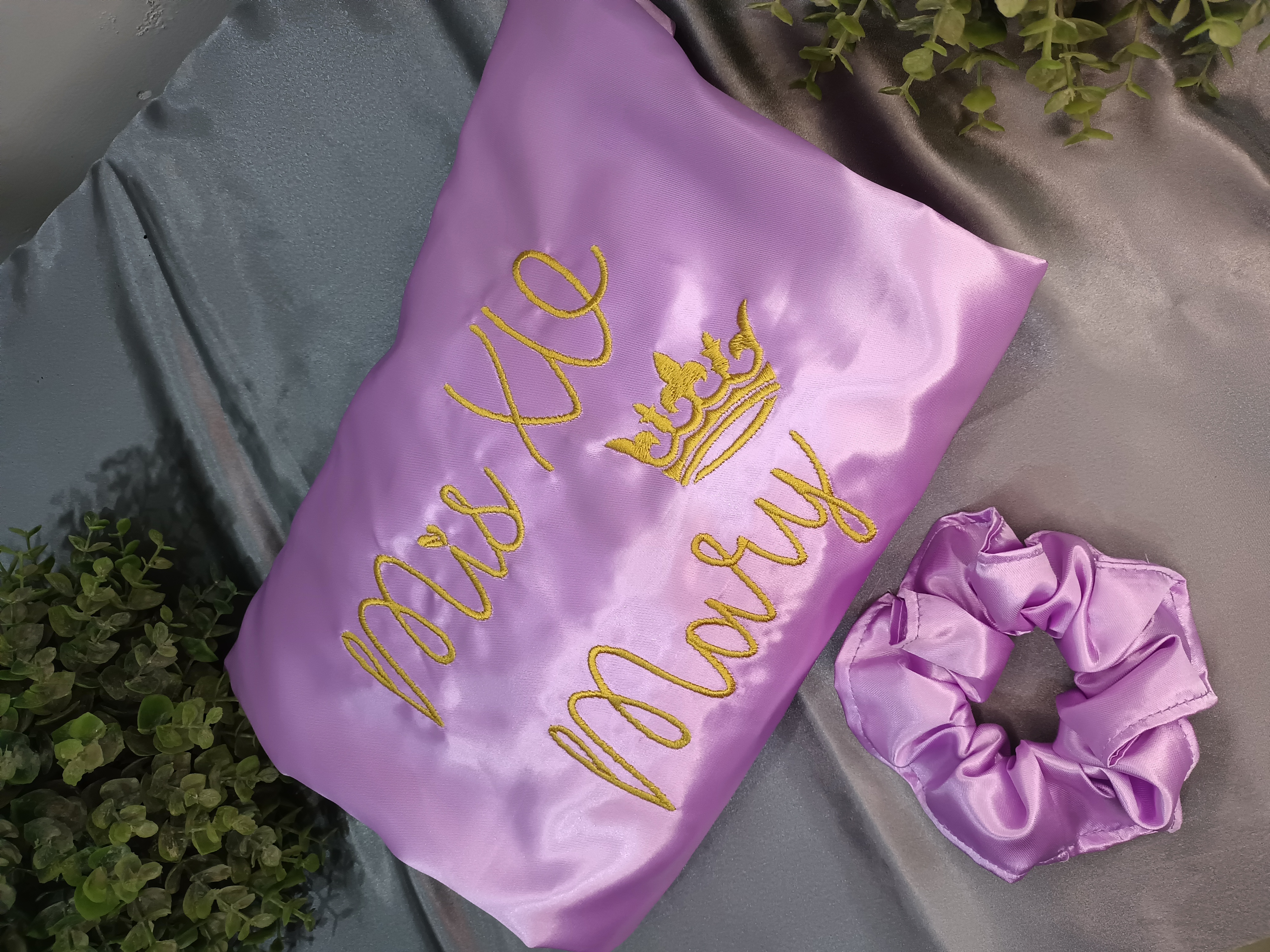 Bata Personalizada para Novias y XV años