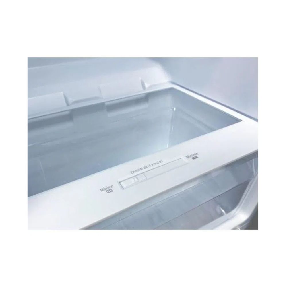 Refrigerador 9 pies top mount color silver marca winia.
