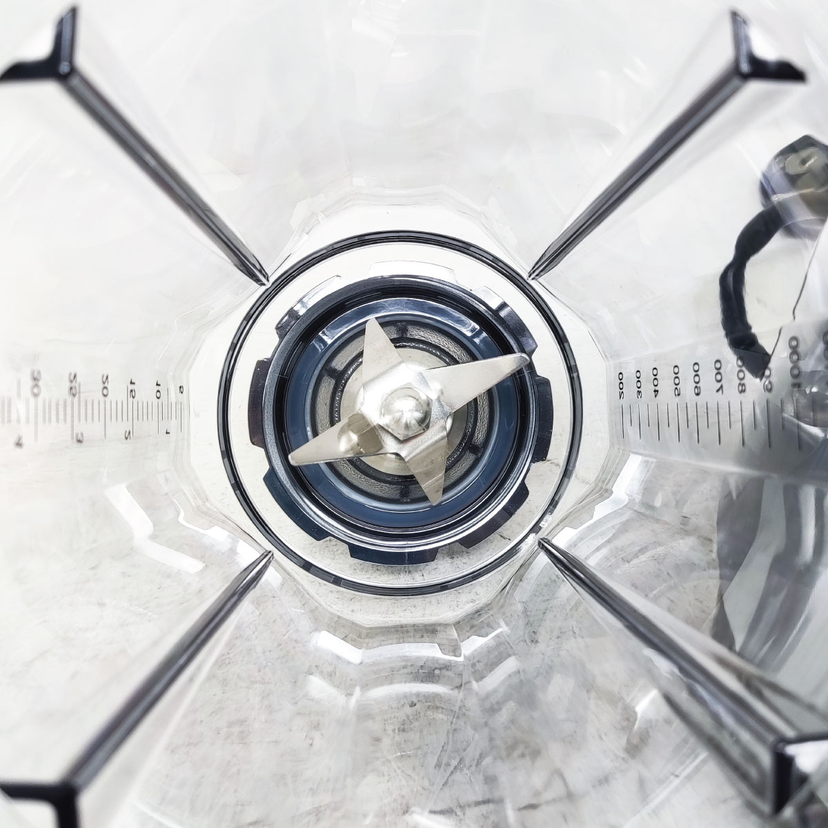 Licuadora 2 Velocidades 1 HP Profesional Omega BL330