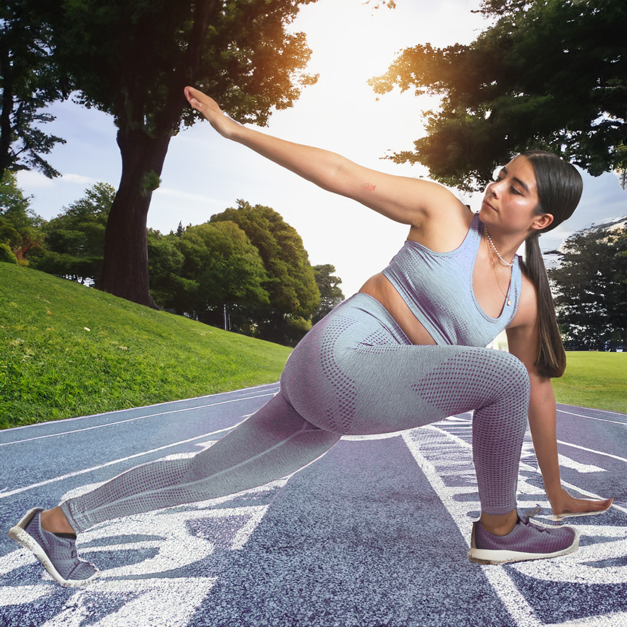 Conjunto deportivo Top más Leggings stretch color Gris Lo Quiero