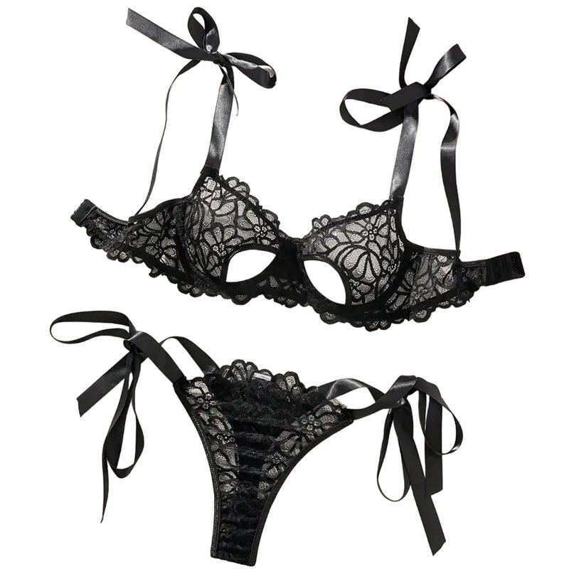 Conjunto De Lencería De Encaje Floral.