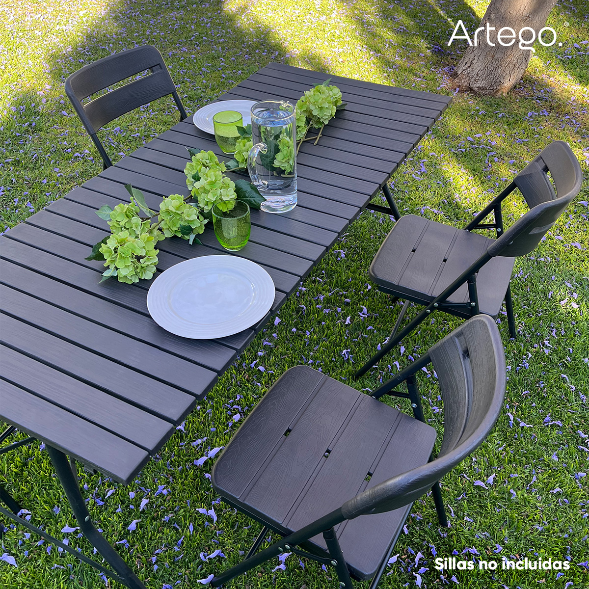 Mesa rectangular plegable acabado tipo madera plástico HDPE ligera Folding table mesa premium para terraza jardín eventos de 1.66m