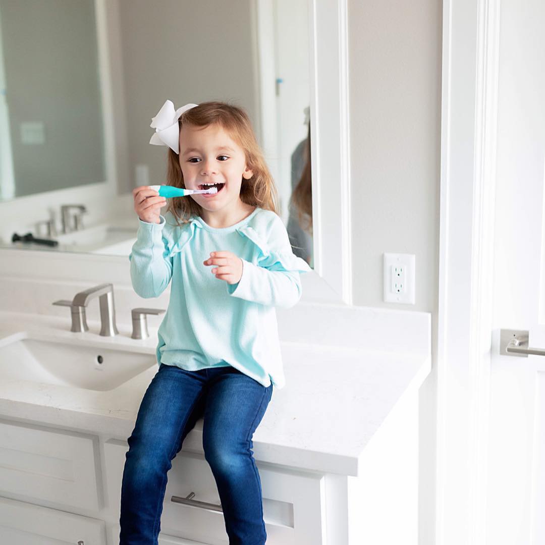 Bblüv Sönik Cepillo De Dientes Electrico Para Bebé y Niños