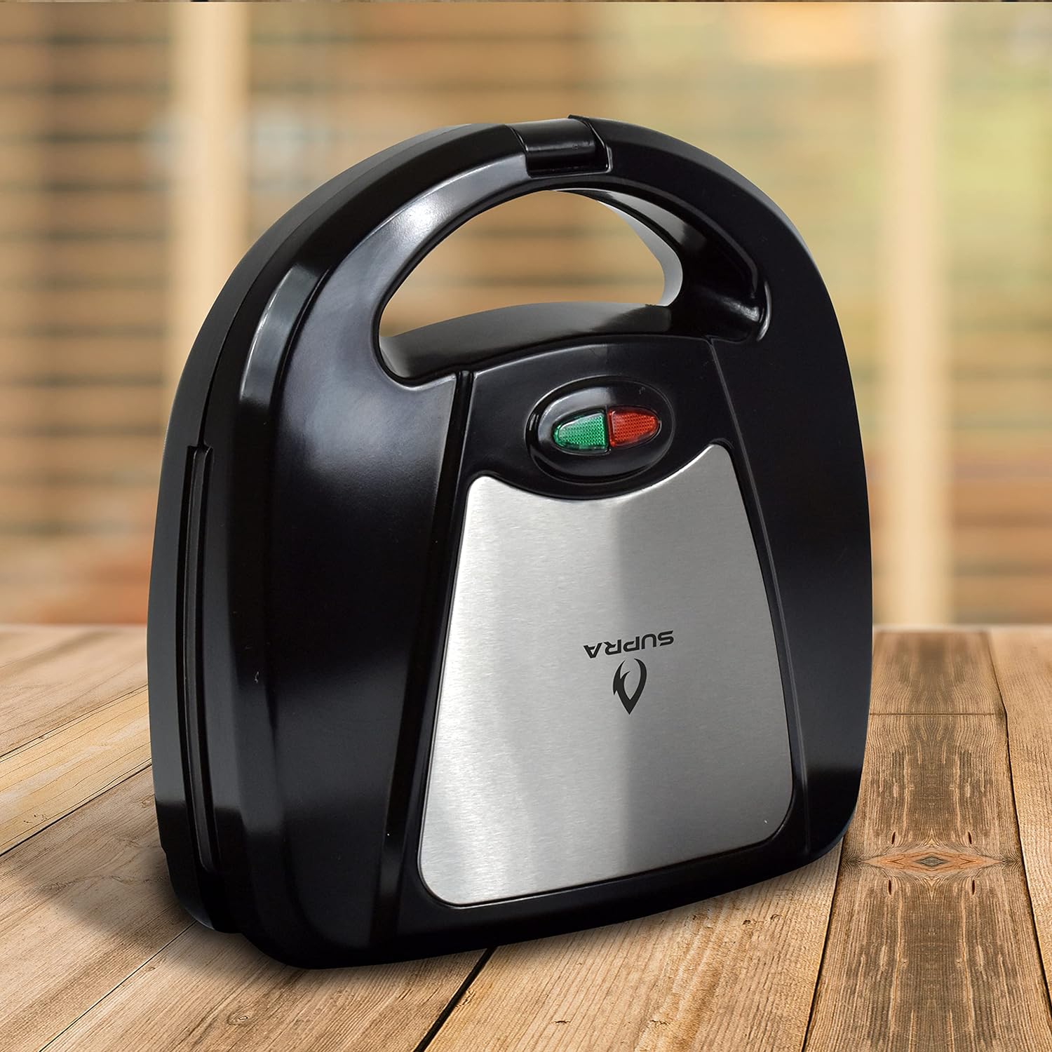 Sandwichera multifuncional 3 en 1 (Sandwichera, Waflera y Grill) Marca Supra.