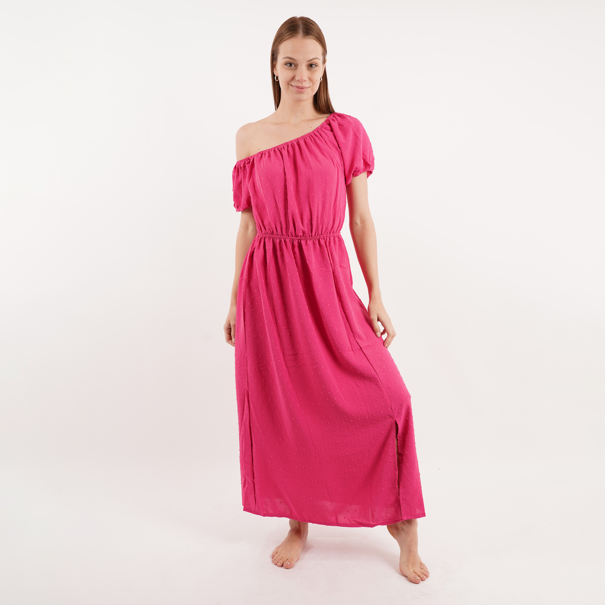 Vestido largo Primavera. Liso con pequeños bordados en serie. Resorte En Pecho. Manga corta. Fresco y cómodo mod. SR281.