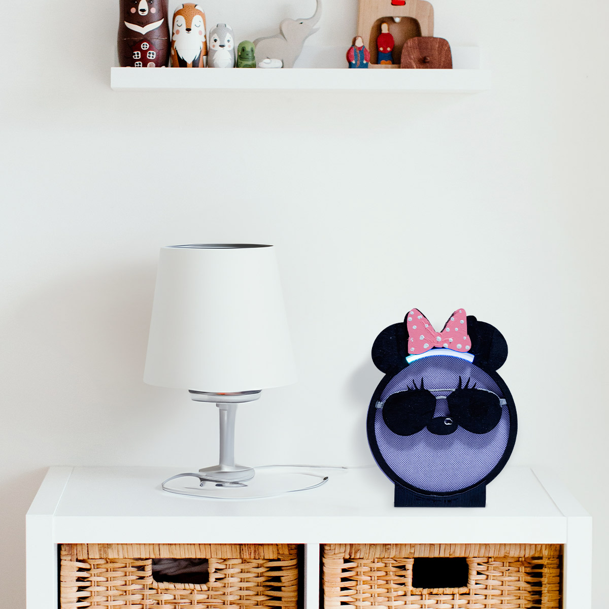 Base para Alexa Echo Pop tipo Mickey Impremli