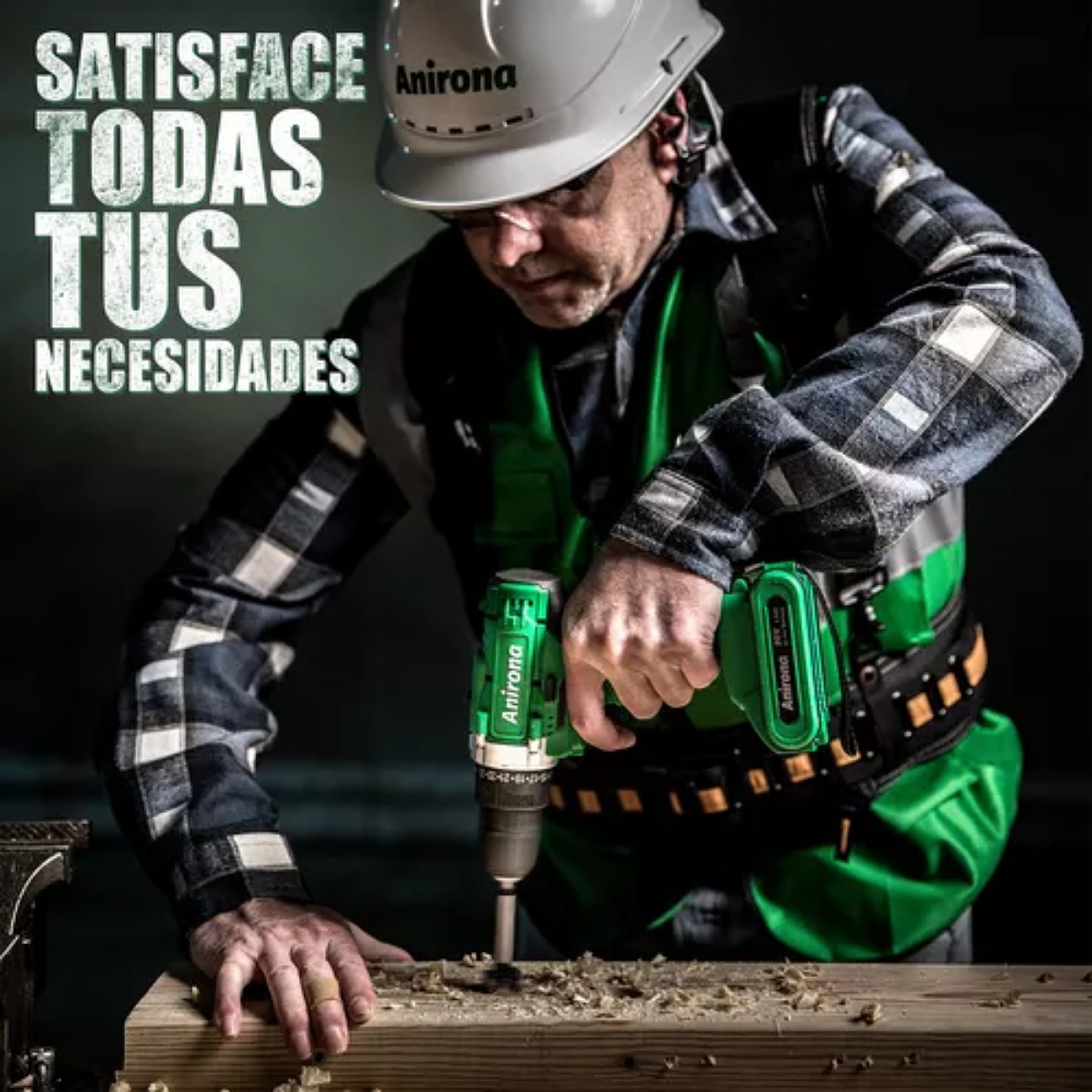 Taladro atornillador inalámbrico de 10mm Anirona AA2015-30 20V + 1 batería de 1.5Ah + accesorios con maletín de transporte