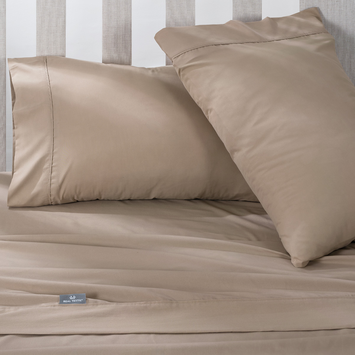 Juego de Sábanas Microfibra King Size Taupe REAL TEXTIL
