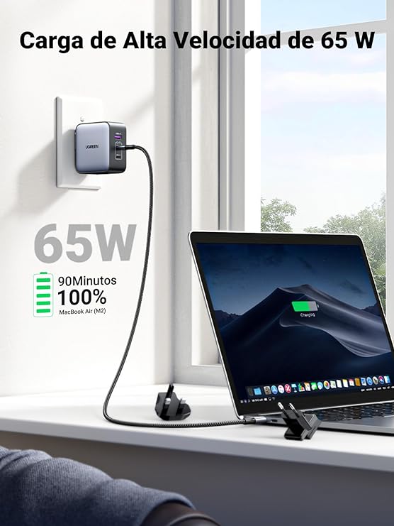 UGREEN Nexode Cargador USB C 65W, Adaptador para Viaje 3 Puertos 2 USB C y 1 USB A, Adaptador de Enchufe Universal UK/USA/EU para Phone, Celulares, Tabletas y Más