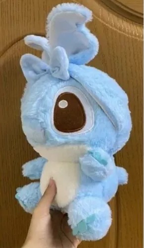 Peluche Personaje Divertido De 30 Cm De Alto Suave Y Orejón.