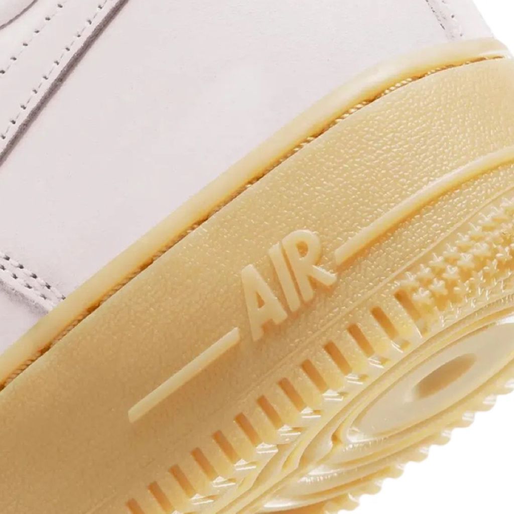 Tenis Nike Air Force 1 PRM MF para Dama Rosas