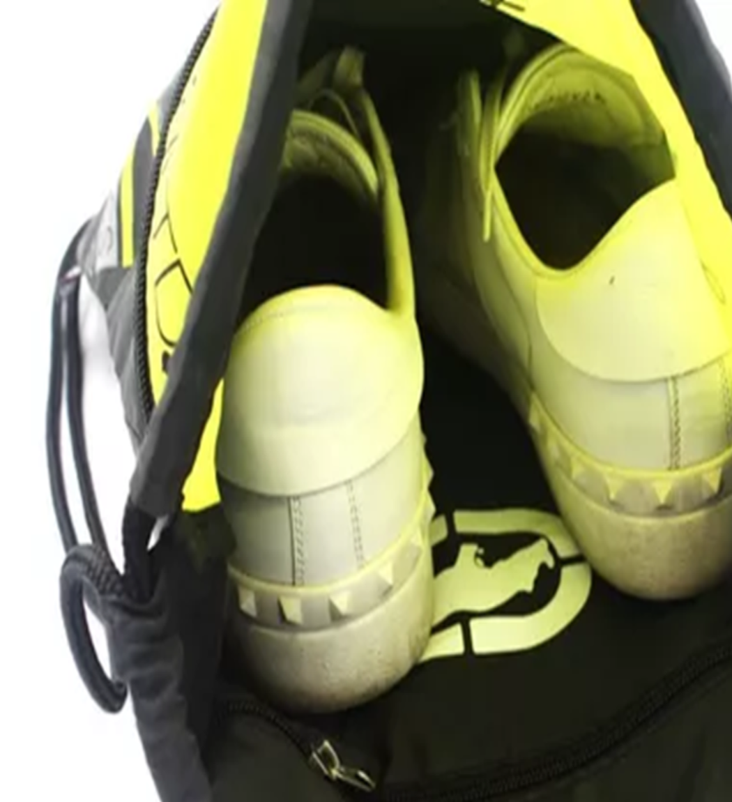 Morral deportivo, escolar / Sportbag semi impermeable Ecko Unltd