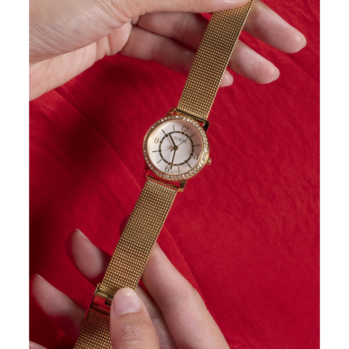 Reloj Guess MELODY para Dama GW0534L2 Dorado