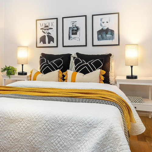 Lámpara De Noche Buró Touch De Mesa Con 2 Usb Y Bulbo Led