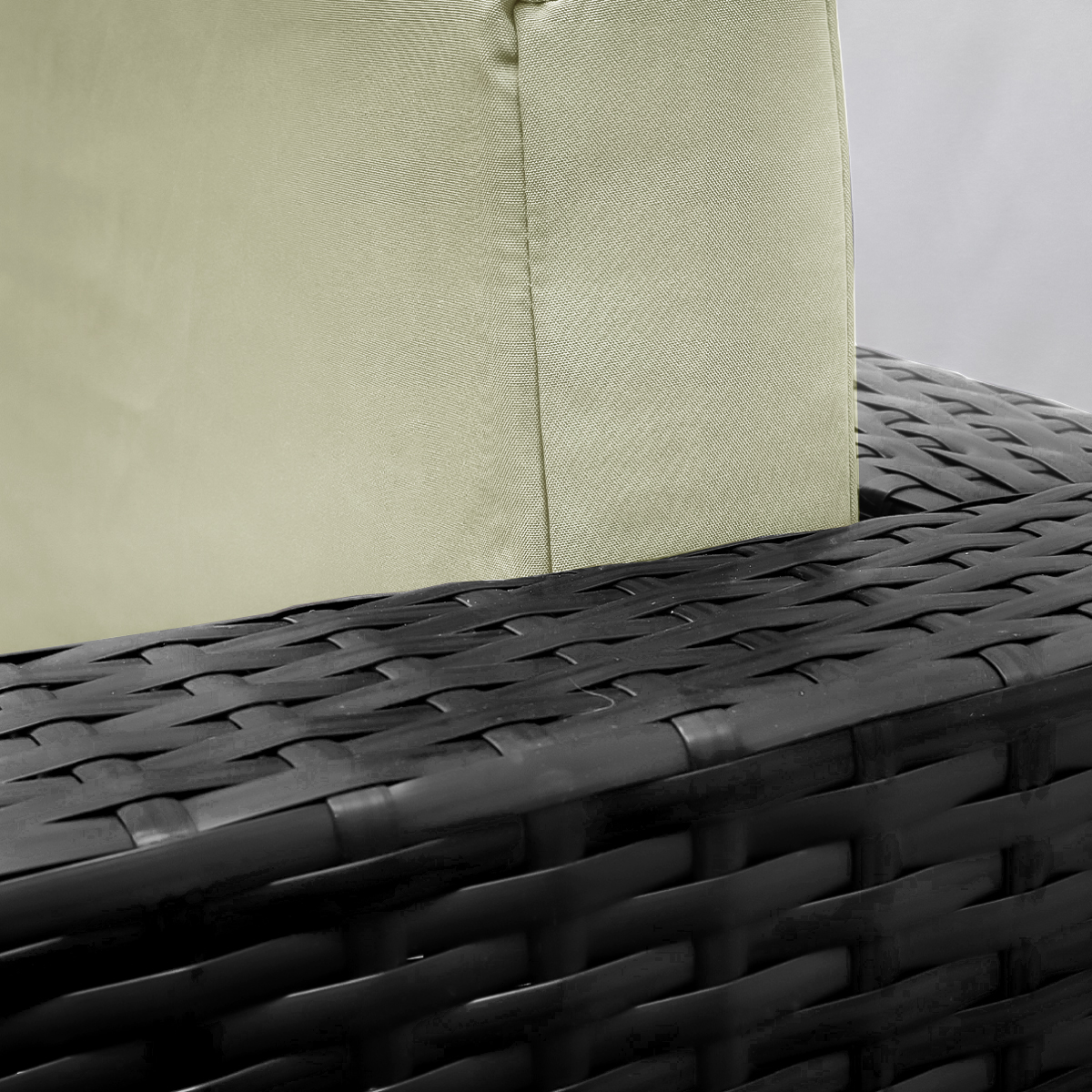 Ilios Innova Juego de Sala para jardín esquinera fabricada en mimbre sintético color negro incluye 2 sofás para exterior con cojines impermeables y 1 mesa centro de cristal templado