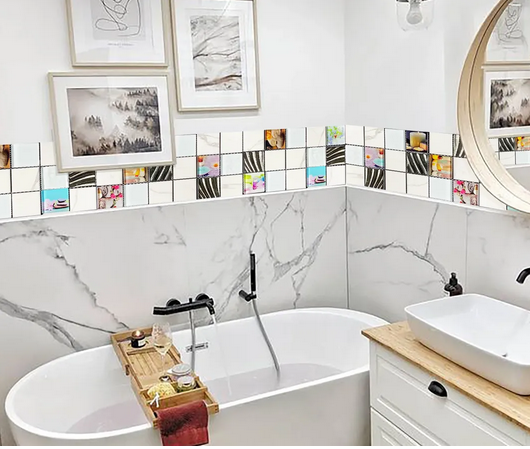 Malla o Mosaico Decorativo de Vidrio REL, medida 30x30 Cms (base por altura) Diseño en tono blanco marmoleado con imágenes alusivas a un spa y naturaleza, con detalles en relieve. Caja con 5 piezas.