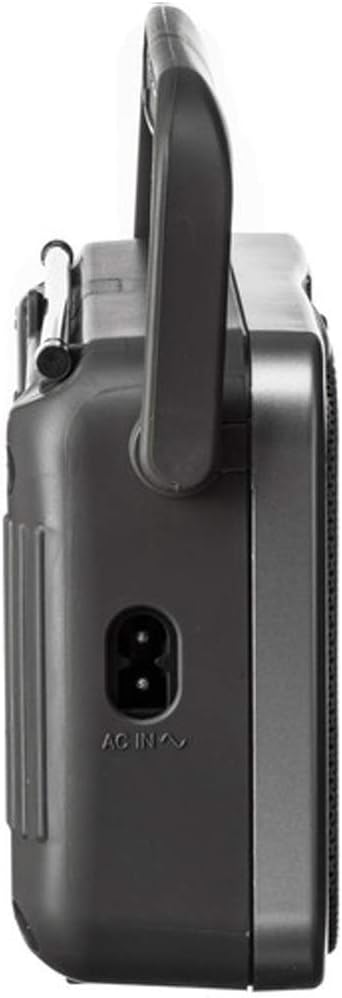 Radio Portatil Panasonic Rf-2400 AM FM funciona con Pilas o Corriente eléctrica.