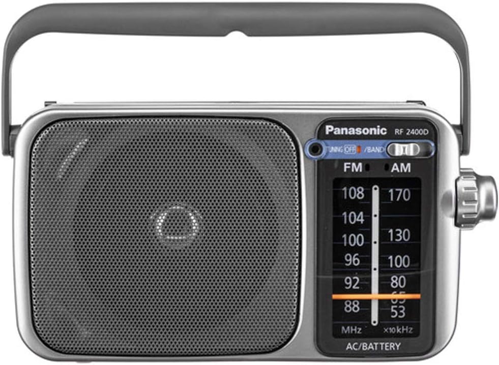 Radio Portatil Panasonic Rf-2400 AM FM funciona con Pilas o Corriente eléctrica.