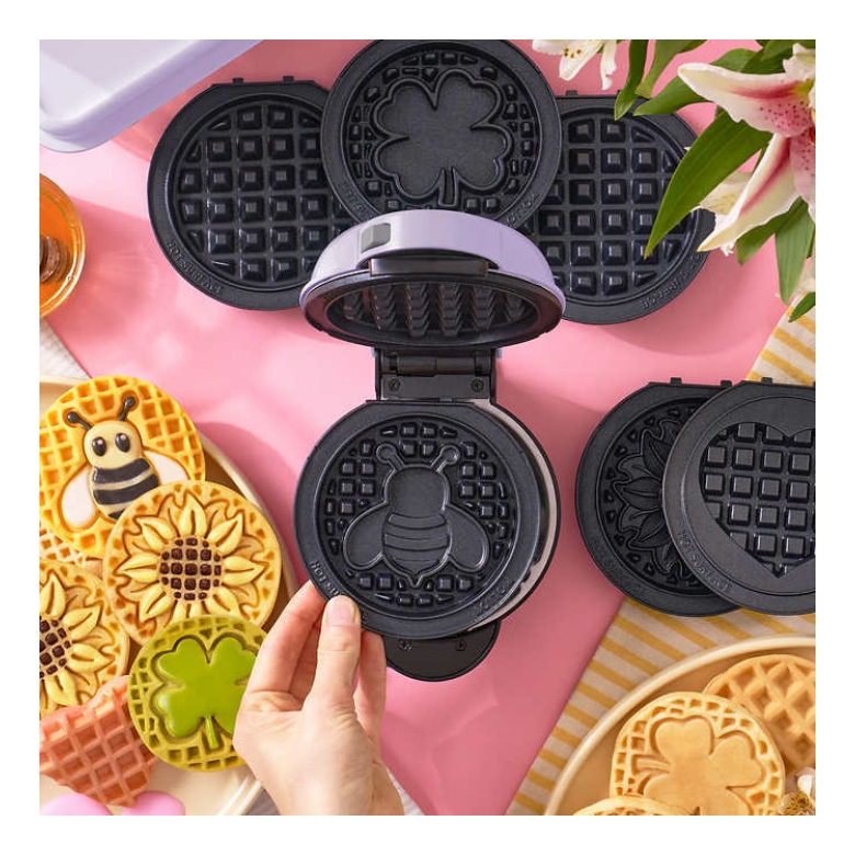 Mini Wafflera Dash 7 Placas Intercambiables + Estuche Almace