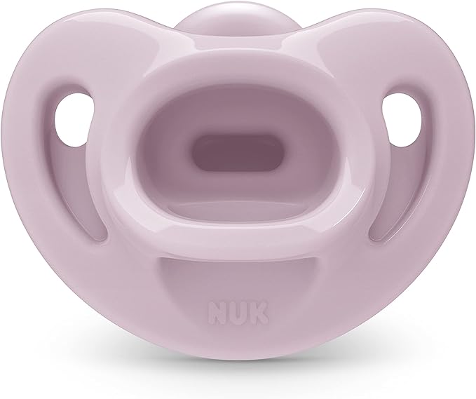 A NUK - Chupetes de ortodoncia cómodos, 0-6 meses, 3 unidades (paquete de 1)