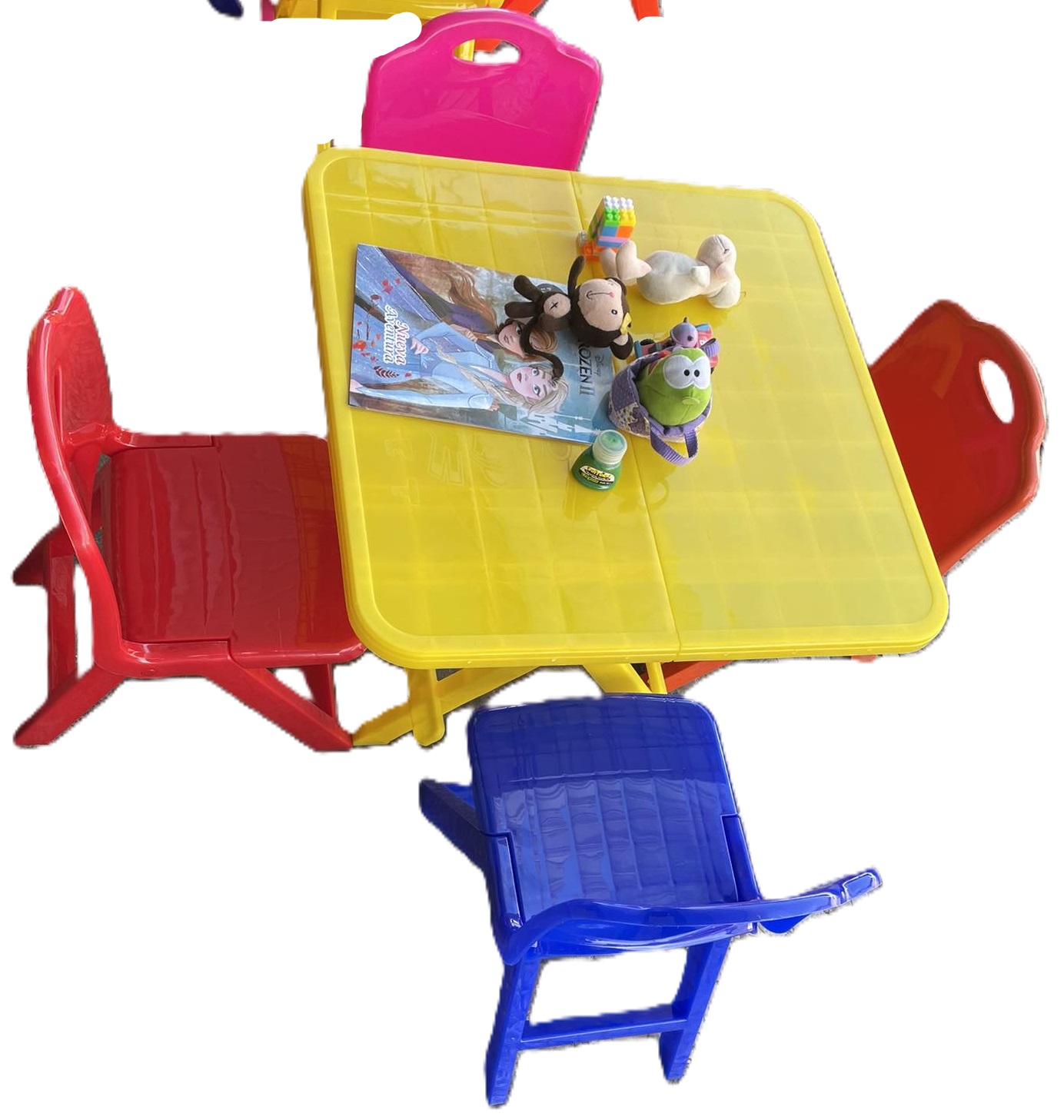 Mesa plegable con 4 sillas plegables infantil para niños.