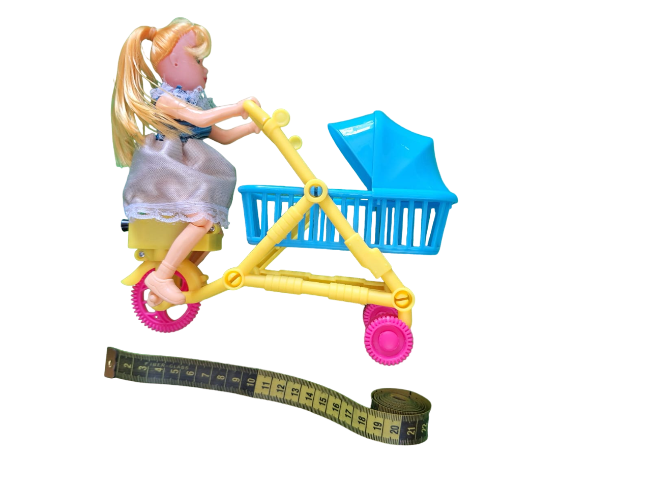 Bonito Juguete De Cuerda Muñeca Avanza Con Carrito Carreola Color Azul