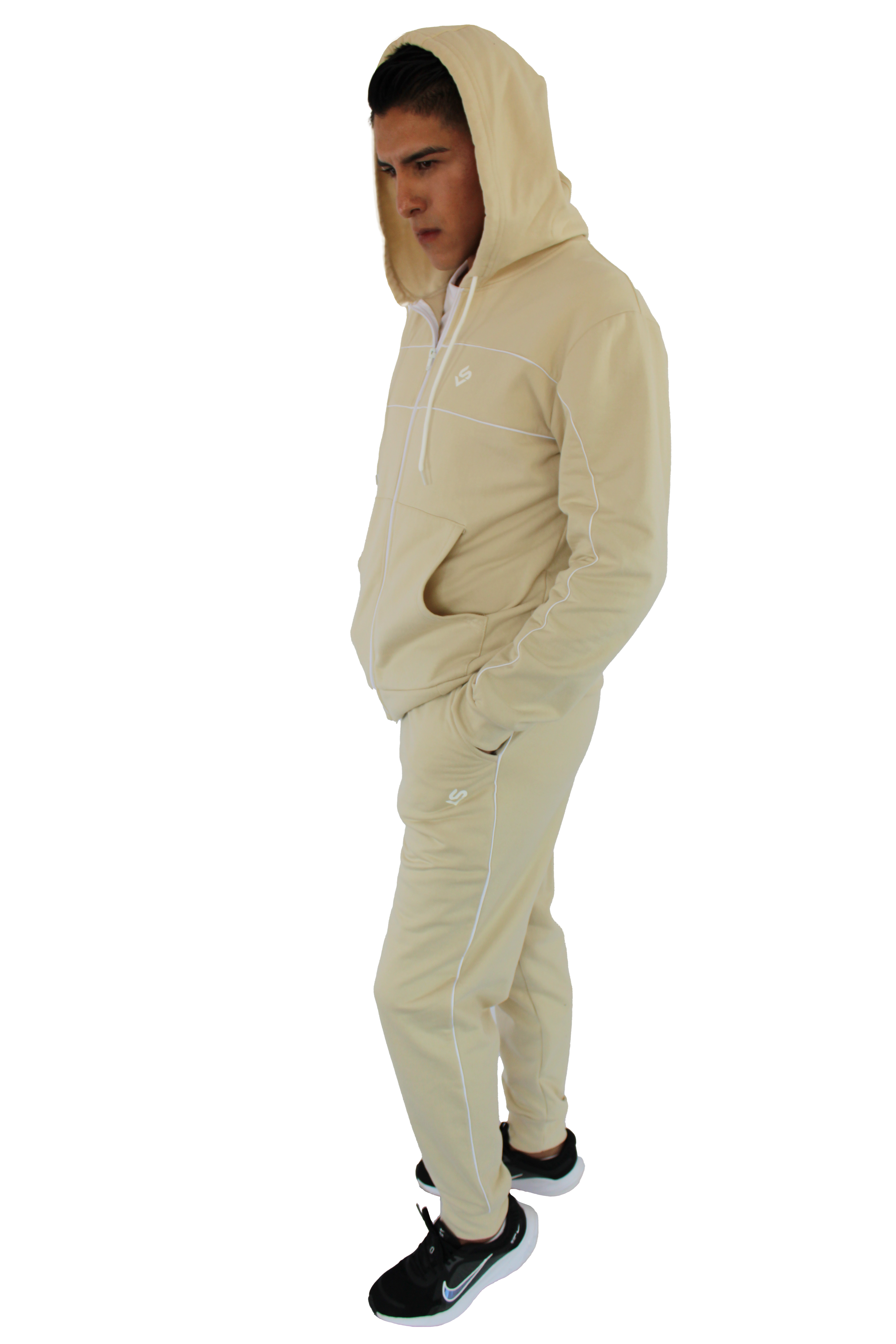 jogger caballero color beige 