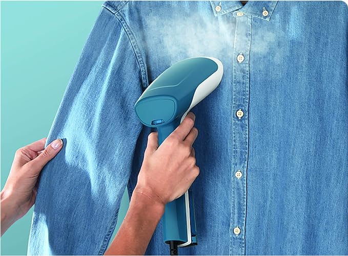 A T-fal Cepillo de vapor Steam First, capacidad de 70 ml, cepillo rápido y versátil ideal para viajes y de uso diario. Azul y blanco, DT6130Q1