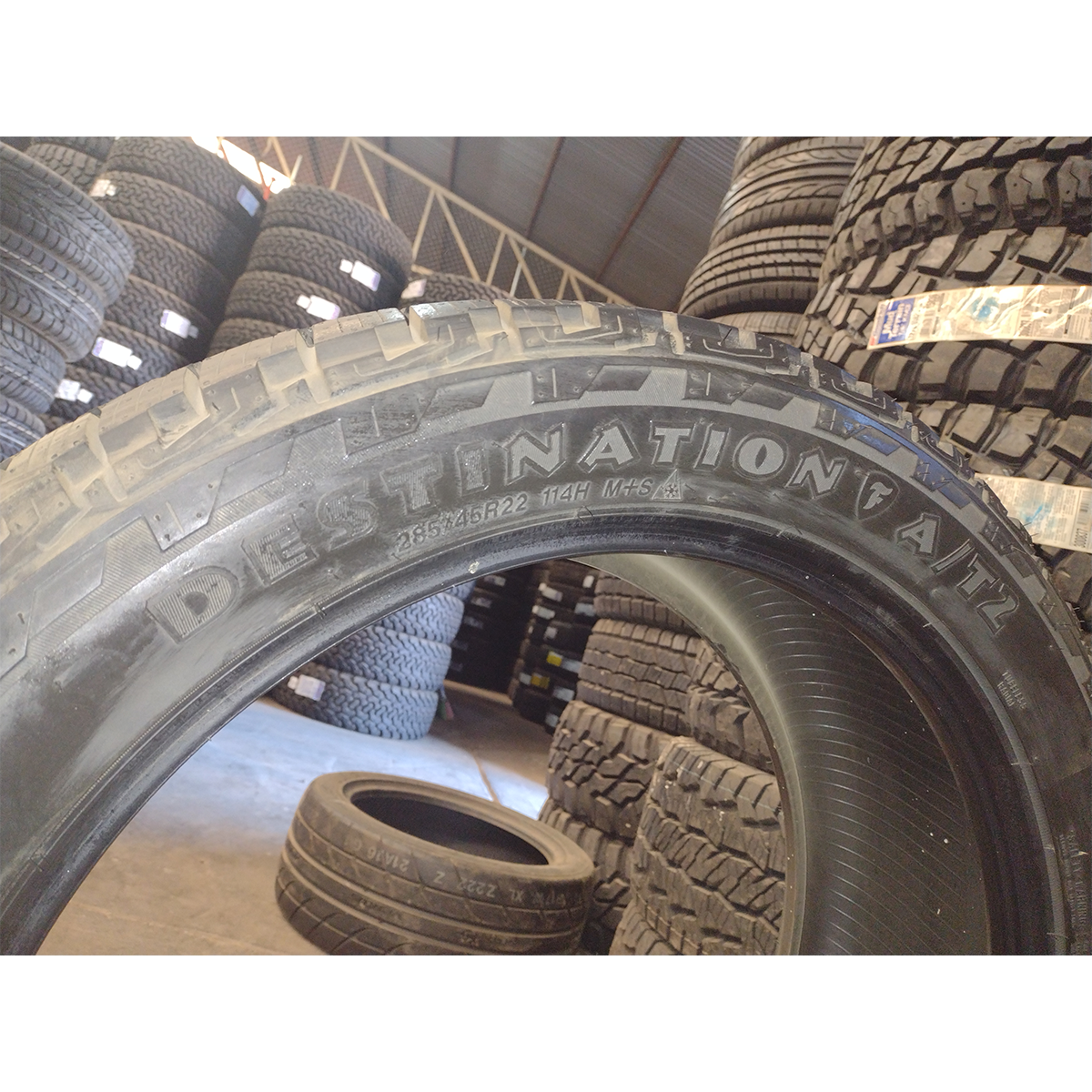 LLANTA 285/45R22 FIRESTONE DESTINATION A/T2 XL 114H.