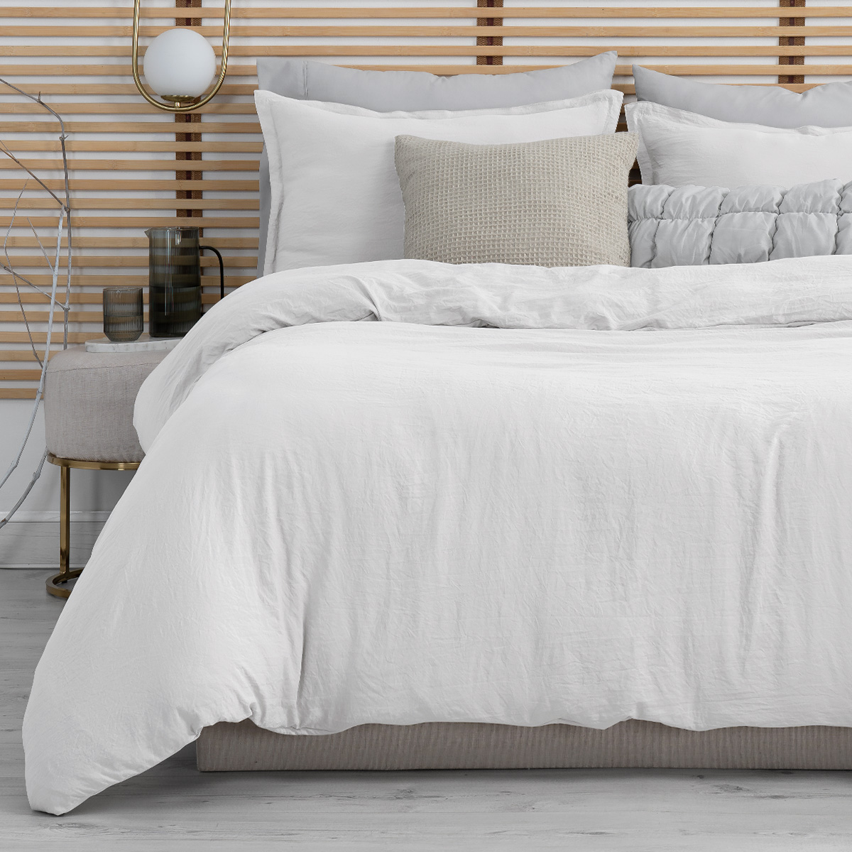 Funda para Duvet Microfibra Acabado Prelavado Sin Relleno más Fundas de Almohada King Size Blanco Esquimal.