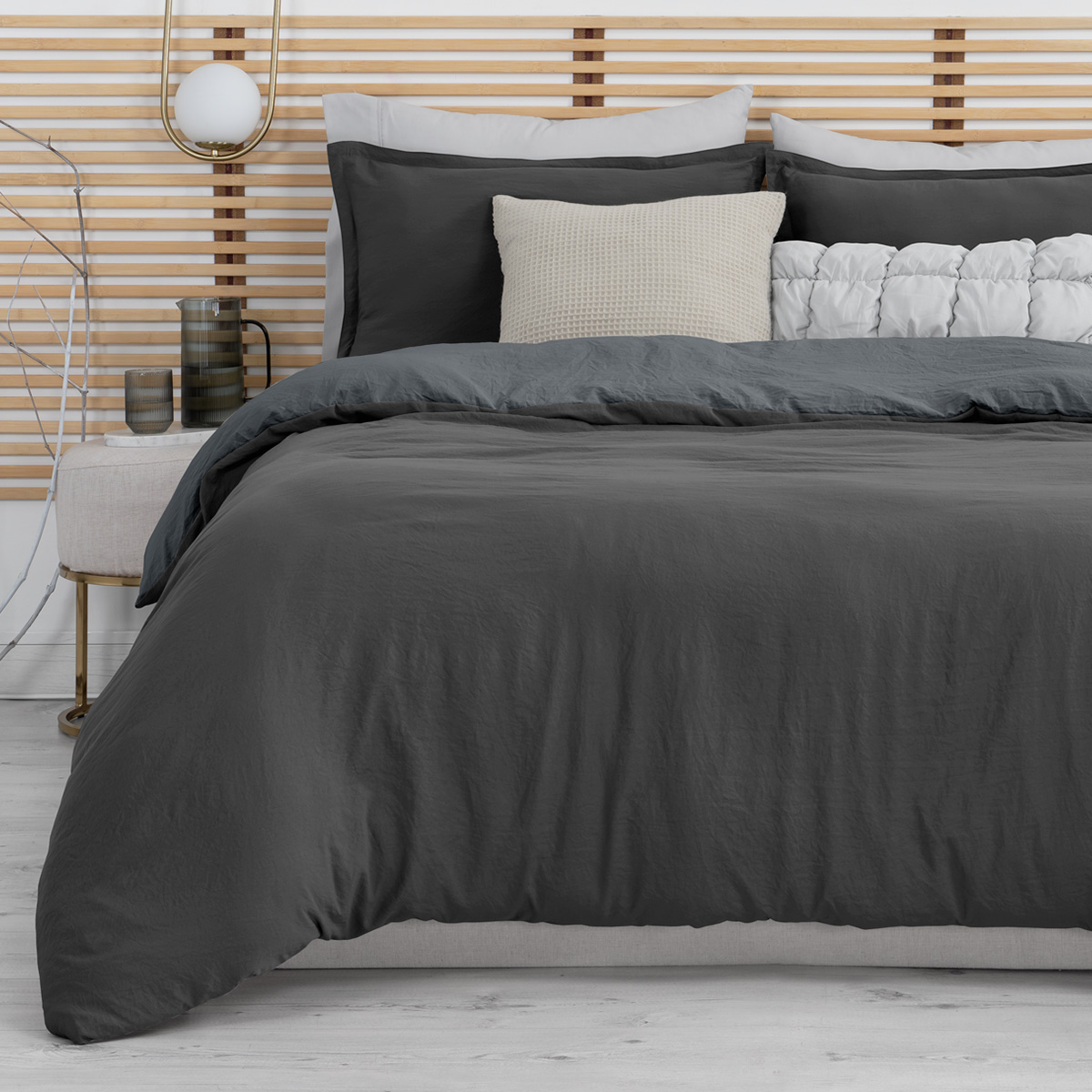 Funda para Duvet Microfibra Acabado Prelavado Sin Relleno más Fundas de Almohada Doble Vista Matrimonial Negro - Gris  Esquimal.