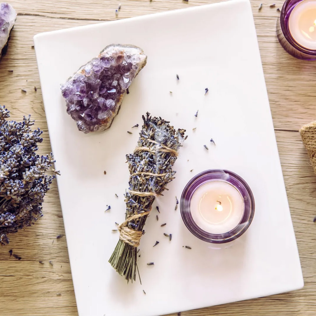 Sahumerio Artesanal Lavanda 25cm Protección Campo Áurico