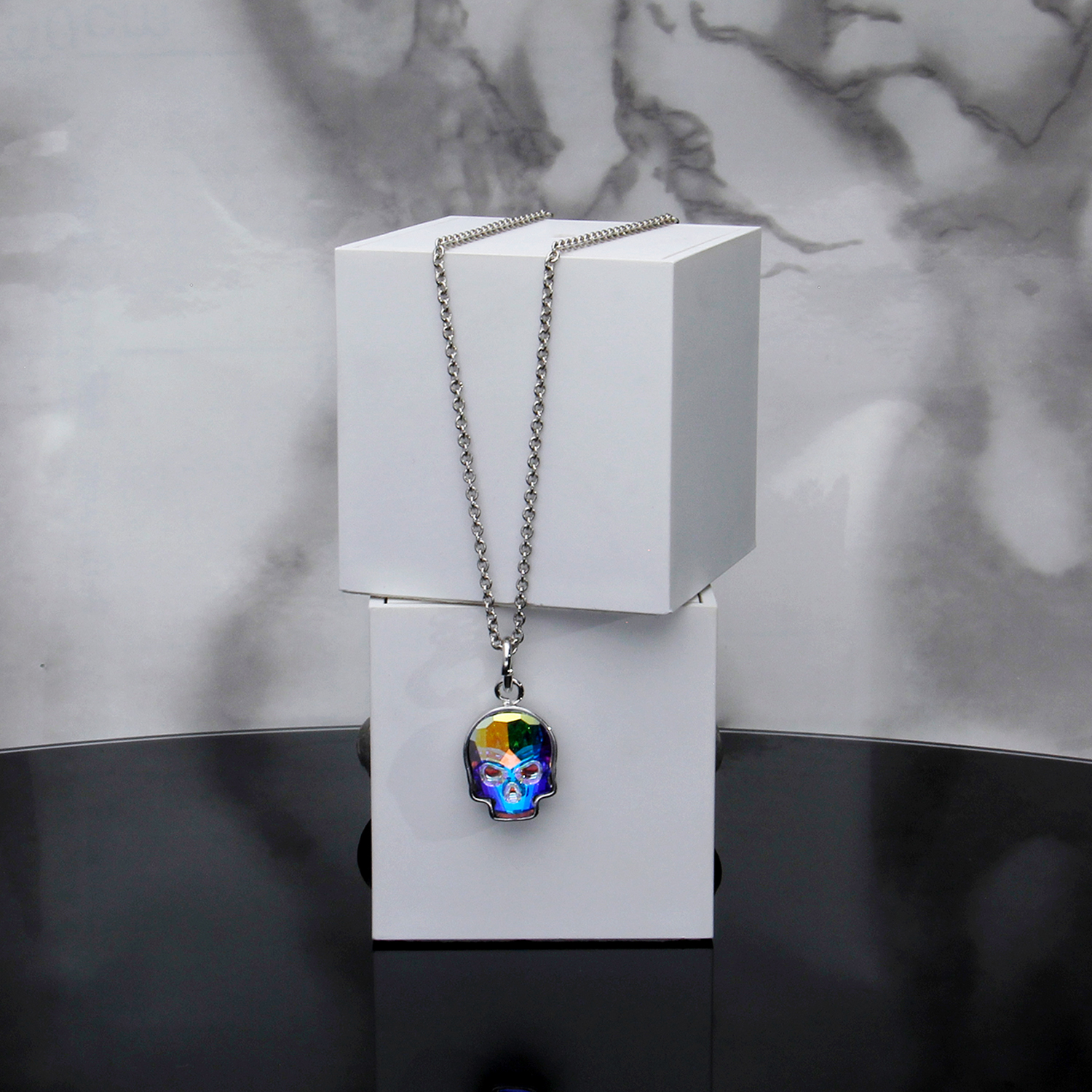 Collar Calavera Baño de Rodio | Cristal Swarovski Tornasol