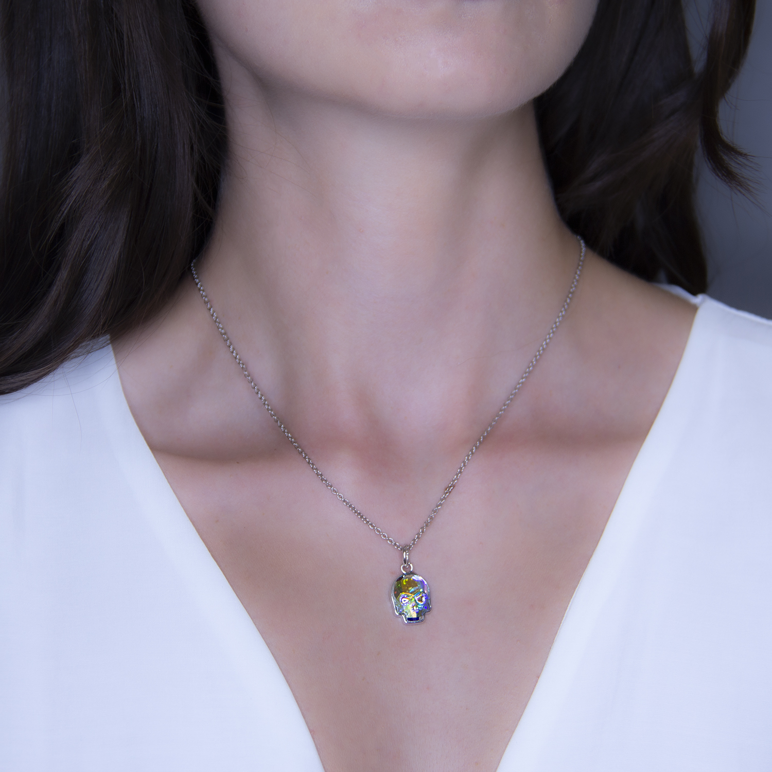 Collar Calavera Baño de Rodio | Cristal Swarovski Tornasol