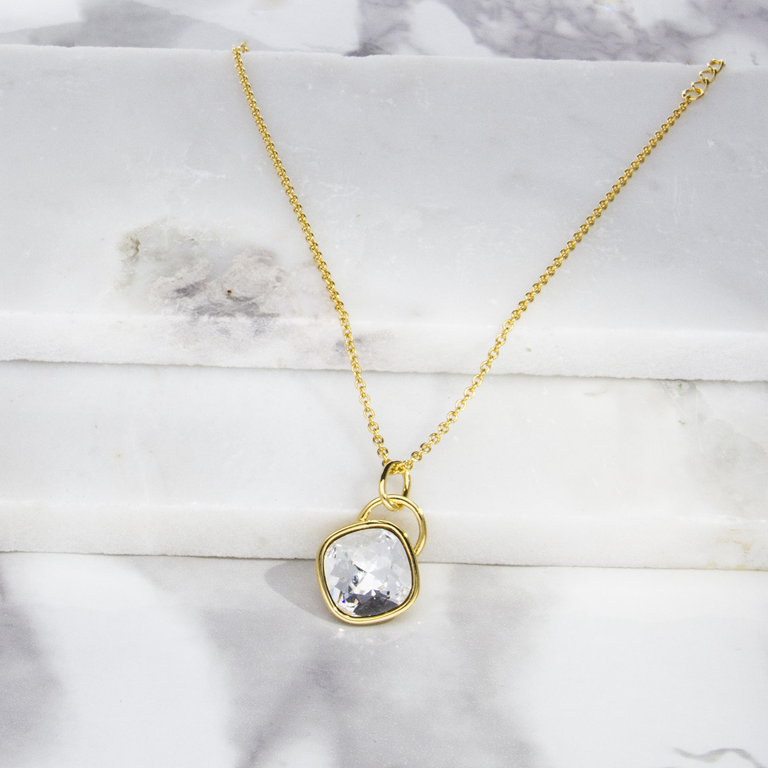 Collar Rombo Baño de Oro 14K | Cristal Swarovski Cristal
