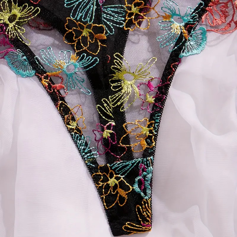 Body transparente de tanga sin espalda.