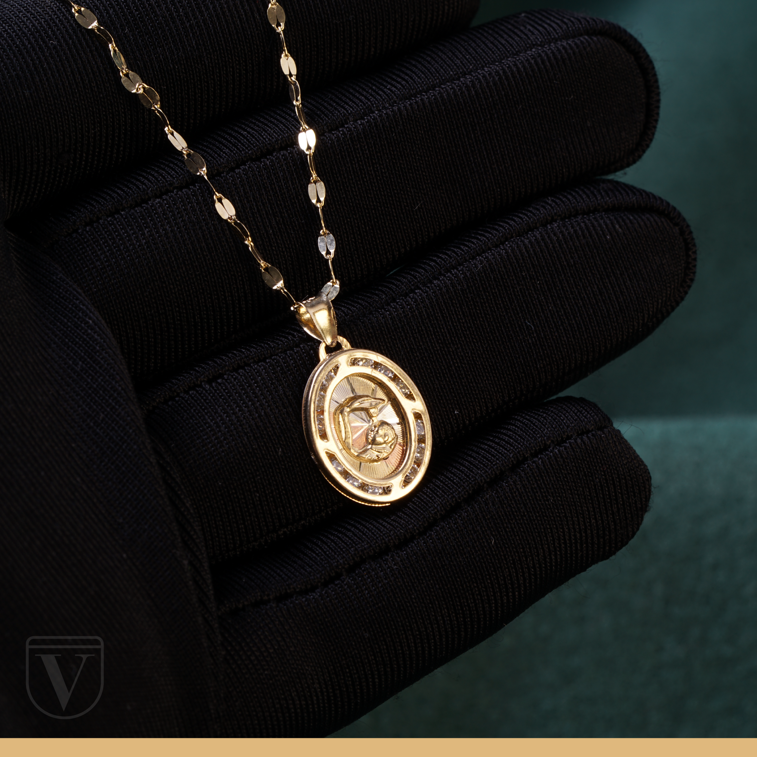 Medalla Para Bebe Bautizo Oro 10k Y Cadena De Oro Sólido 10k.