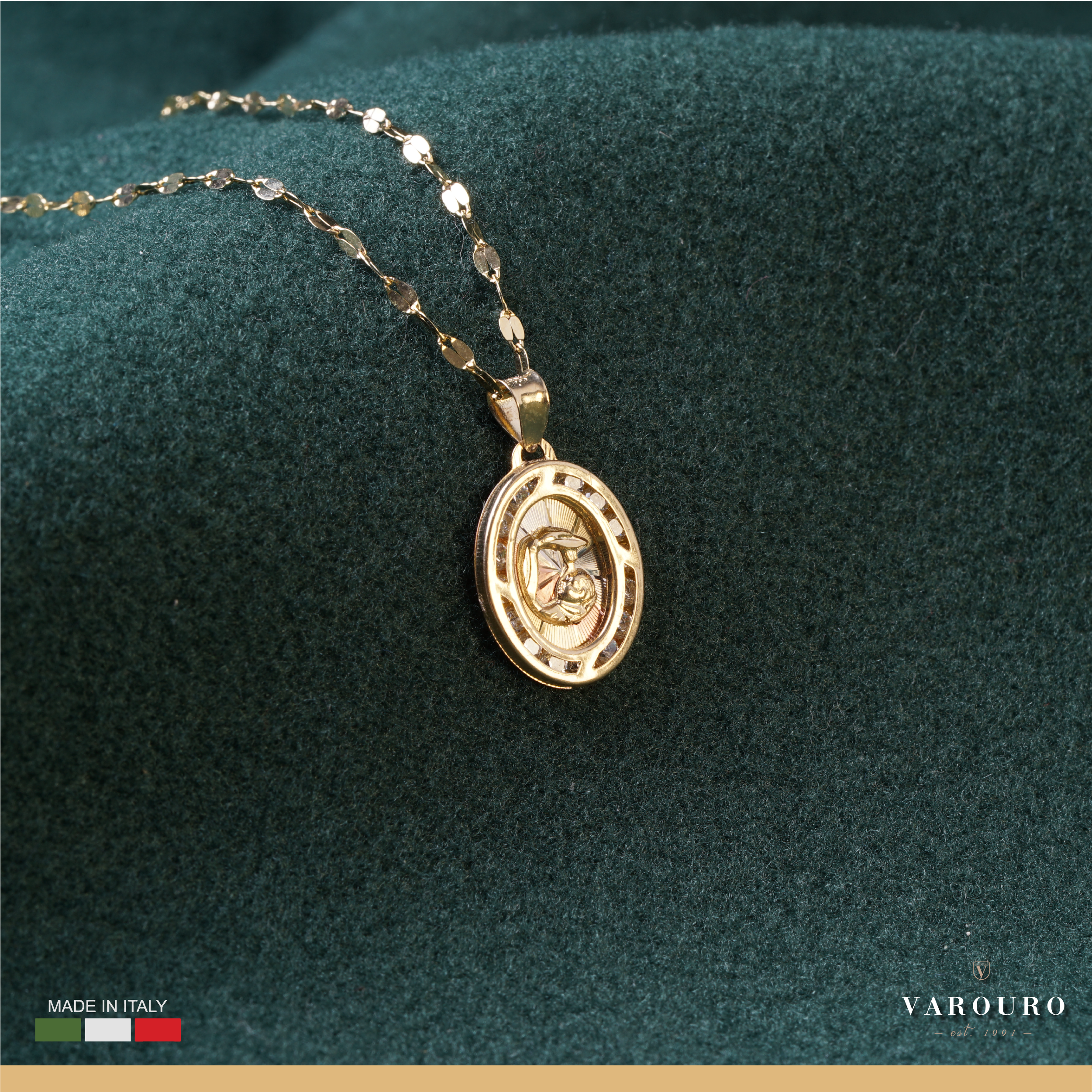 Medalla Para Bebe Bautizo Oro 10k Y Cadena De Oro Sólido 10k.