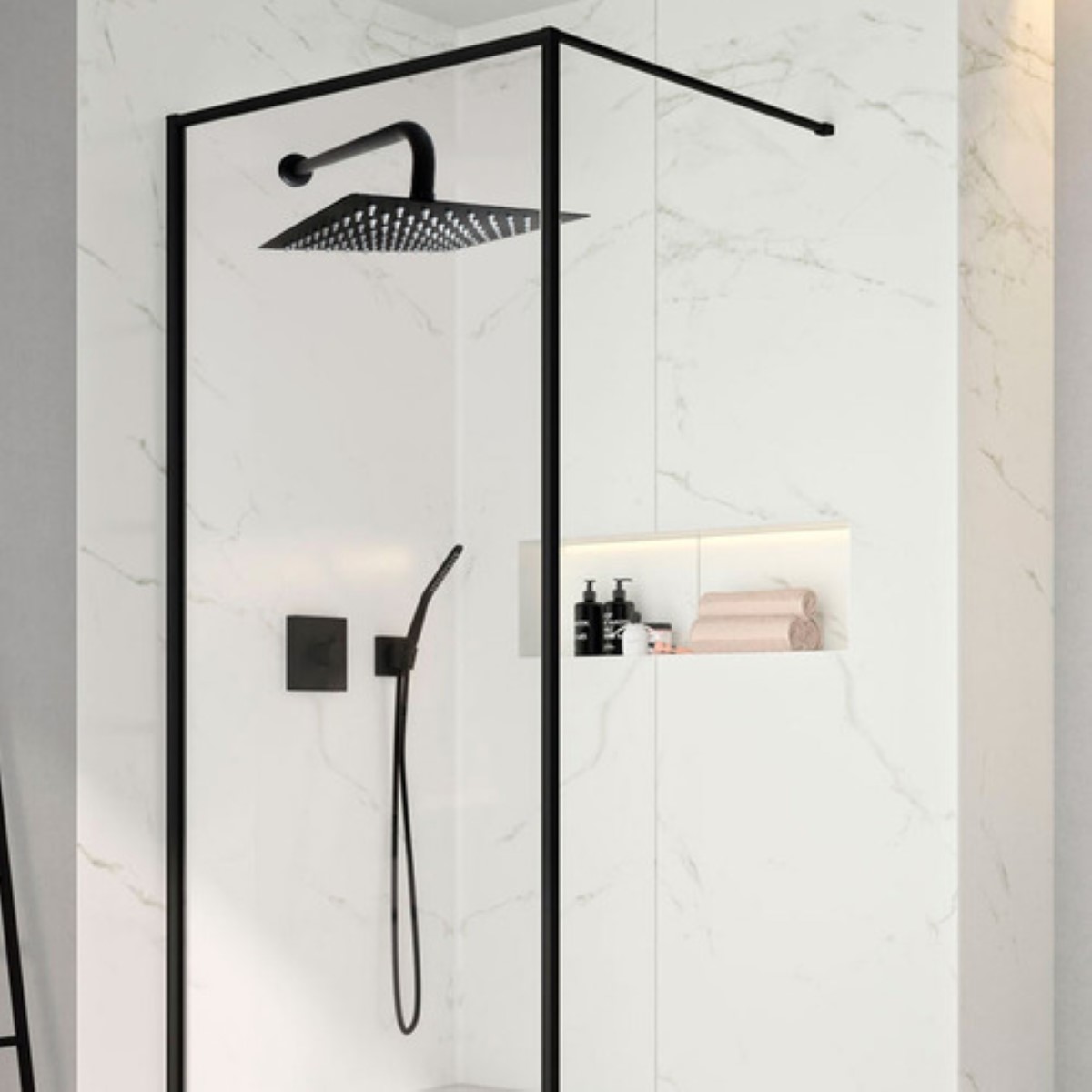 "Regadera Cuadrada 20cm Negra Con Tubo 50cm Y Manerales Negro "