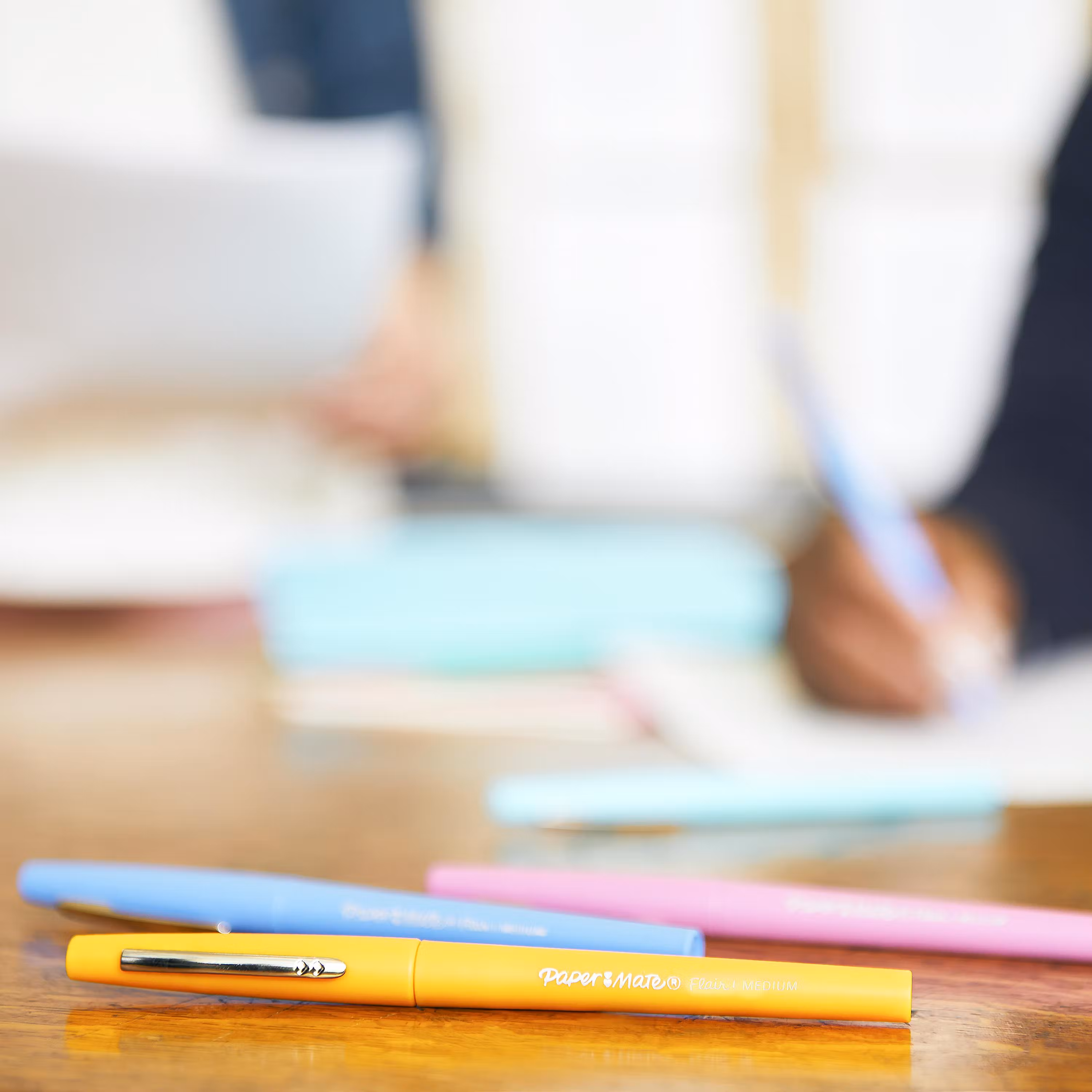 Paper Mate Flair, Punta Mediana de fieltro, Edición limitada Felt Tip Pen, 32 unidades