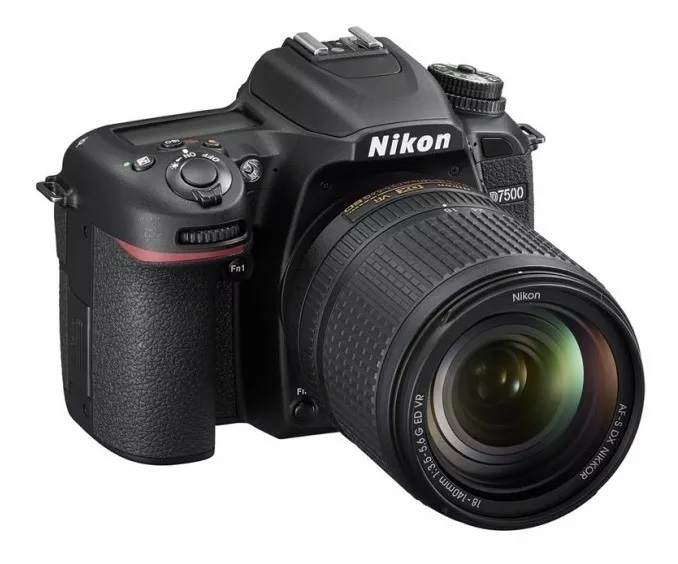 Camara Fotográfica y De Video Nikon Modelo: D7500, DSLR 4K Con Lente DX Nikkor 18-140 mm f/3.5-5.6 ED VR Color Negro .